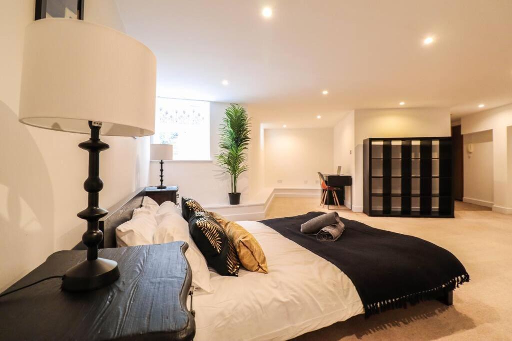Camber Hill - Long Stay Offer Лондон Екстер'єр фото