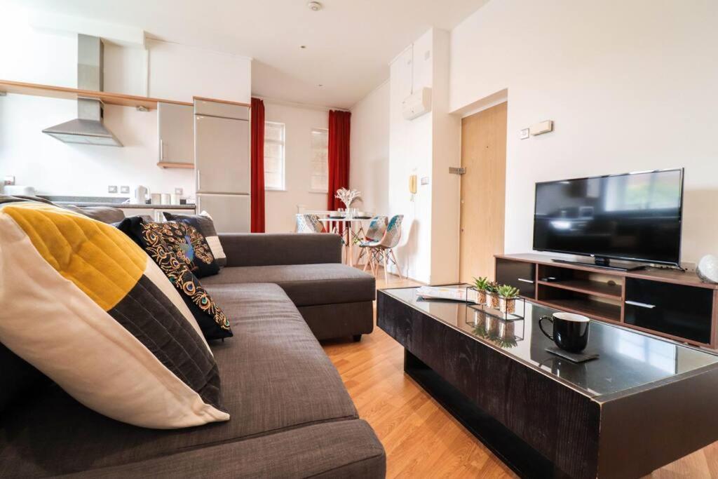 Camber Hill - Long Stay Offer Лондон Екстер'єр фото
